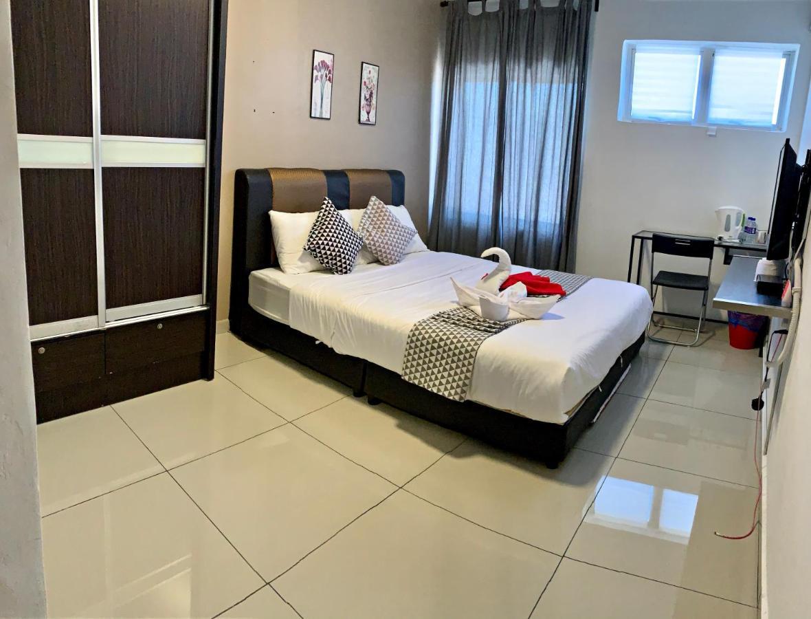 เปงกาลัน ดูวา Hotel Malacca ภายนอก รูปภาพ